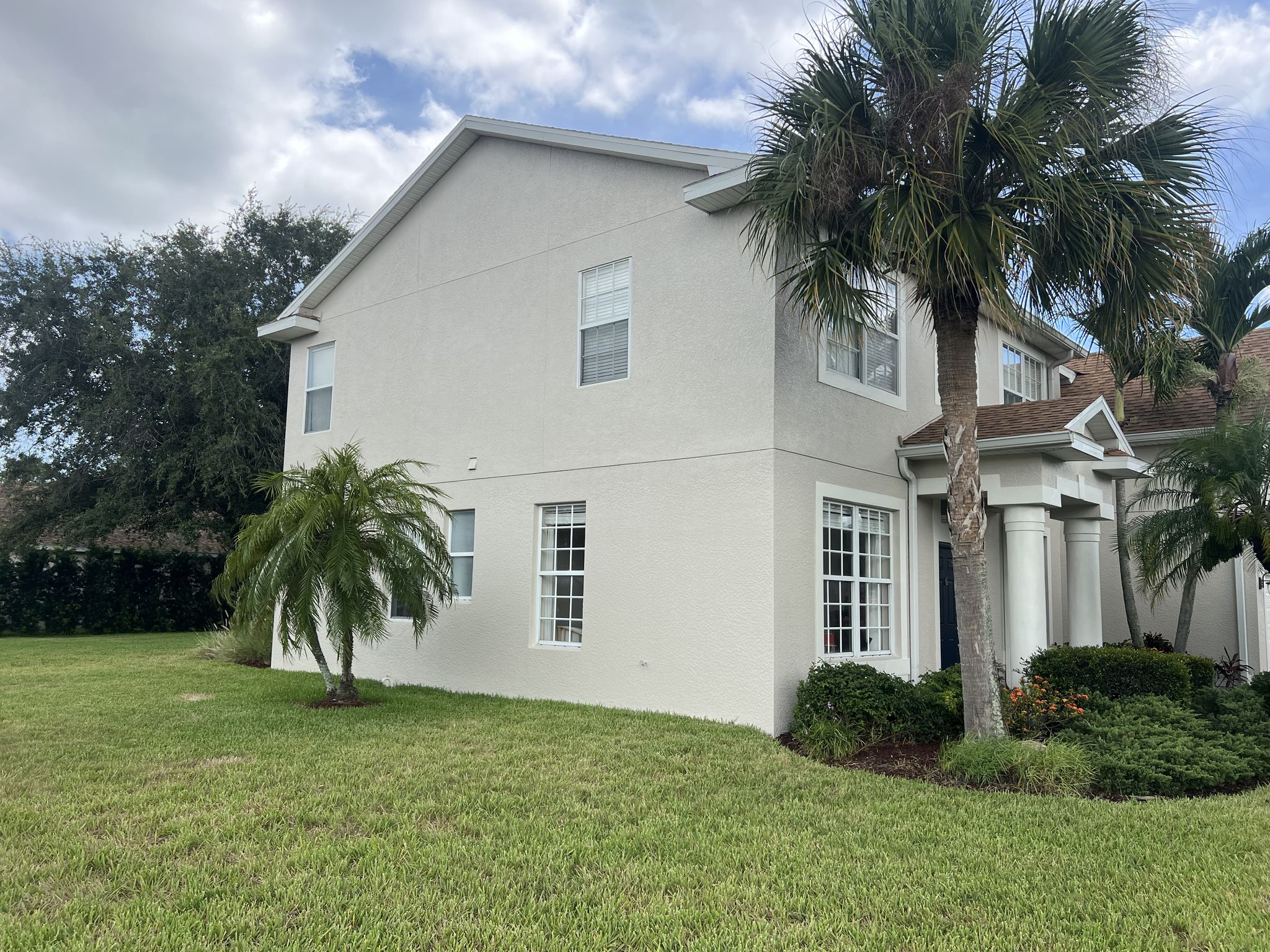 Exterior house painting in Southwest Florida